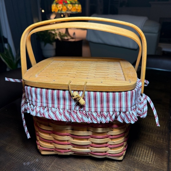 Longaberger 1997 Sweetheart Remembrance Weekend Basket RED Combo Both Liners - Picture 1 of 13